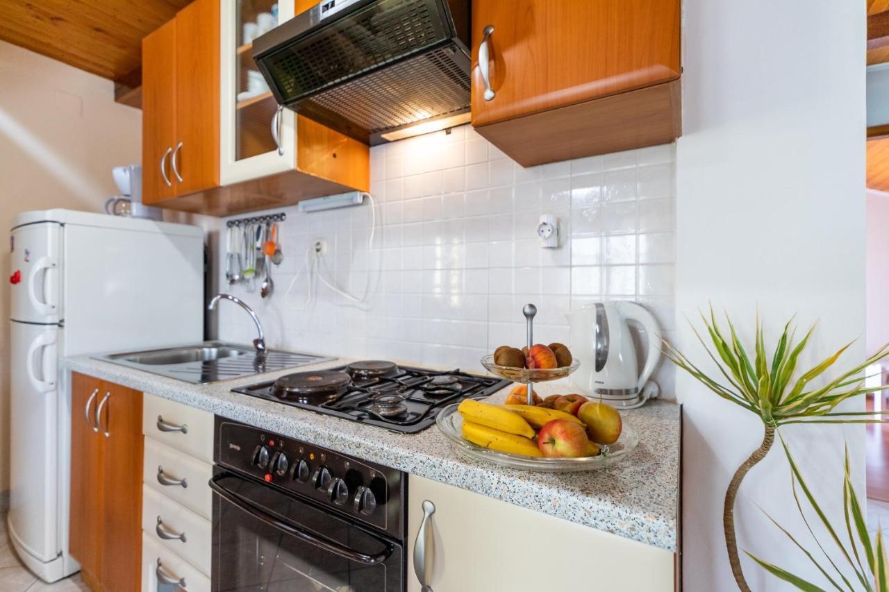 Apartment Maja'S Style فيلا لوكا المظهر الخارجي الصورة